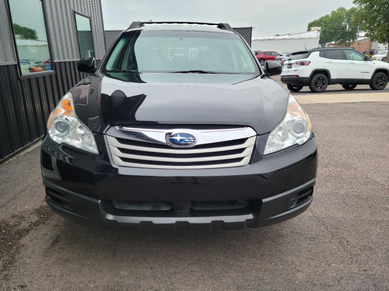 Subaru Outback 4dr Wgn H4 Auto 2.5i 2011