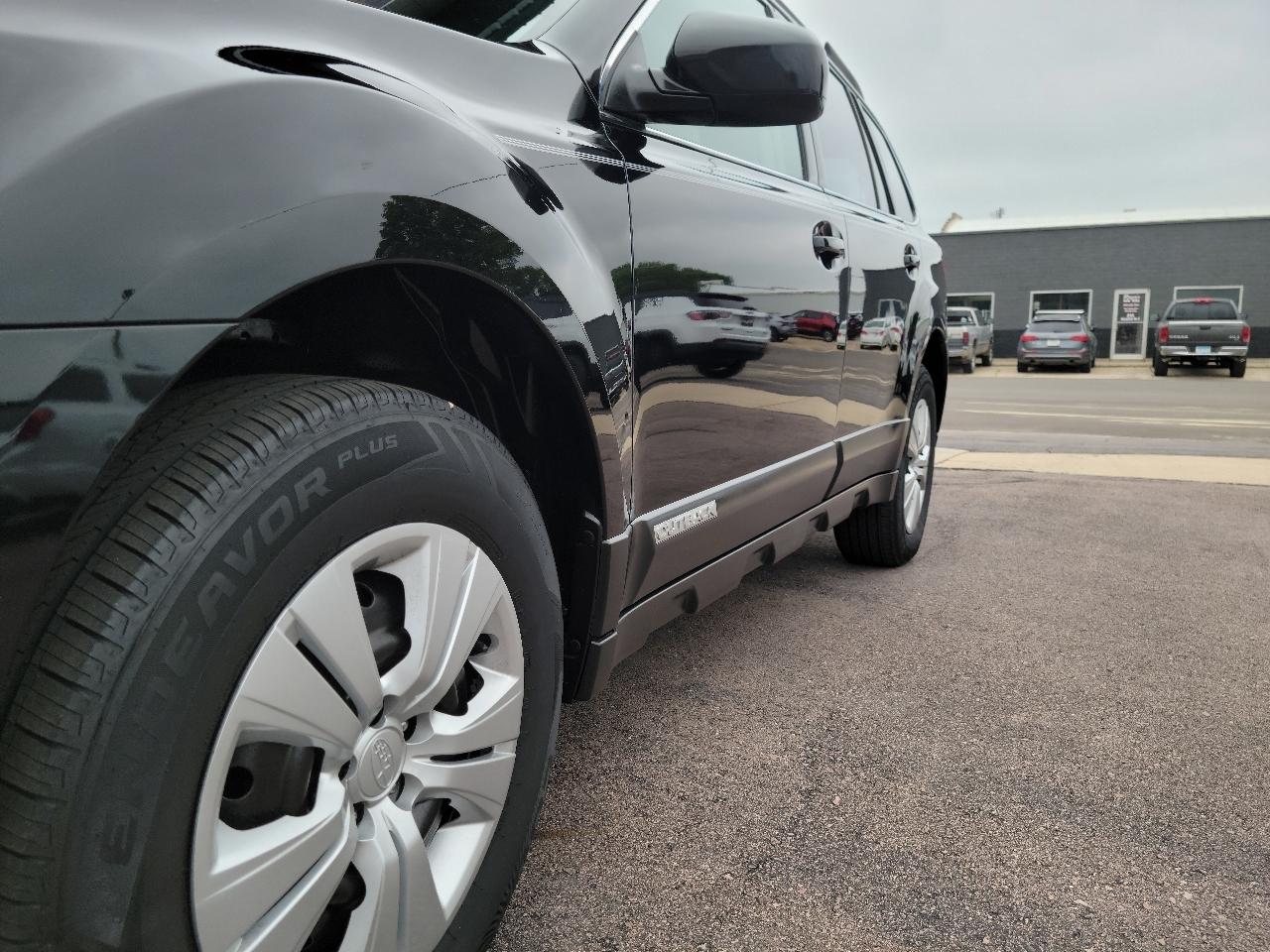 Subaru Outback 4dr Wgn H4 Auto 2.5i 2011