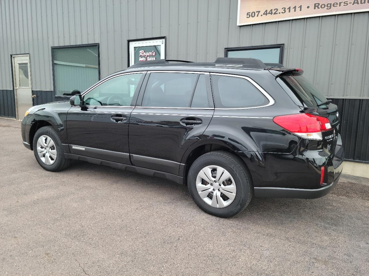 Subaru Outback 4dr Wgn H4 Auto 2.5i 2011