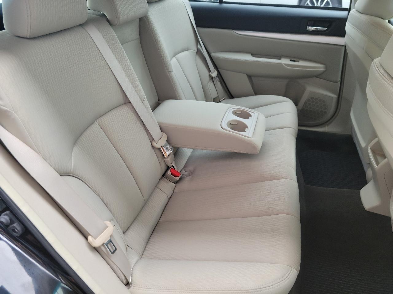 Subaru Outback 4dr Wgn H4 Auto 2.5i 2011