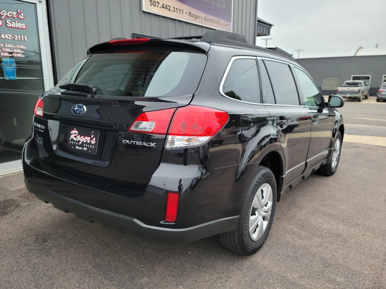 Subaru Outback 4dr Wgn H4 Auto 2.5i 2011