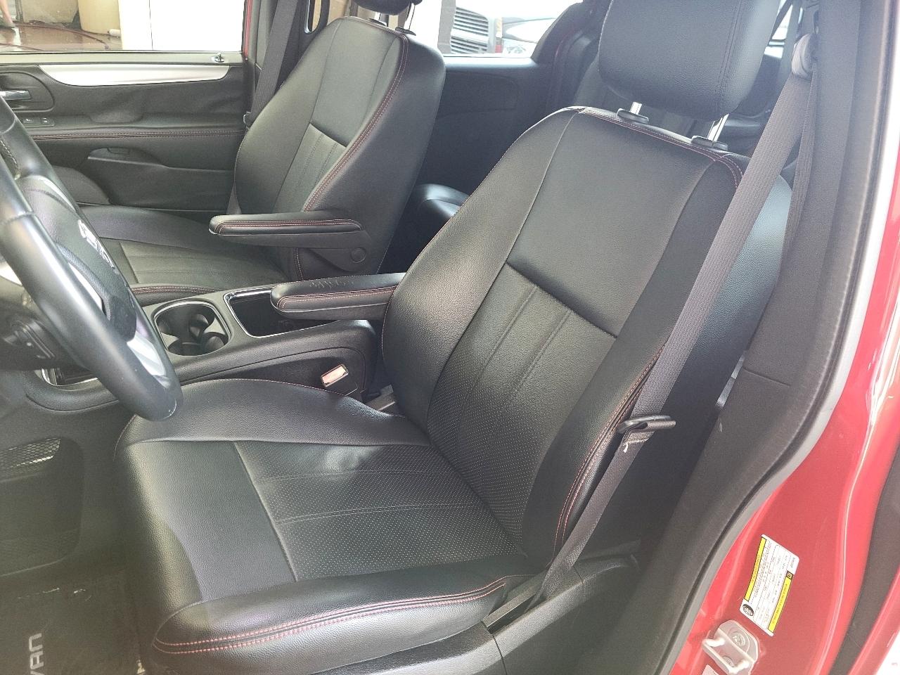 Dodge Grand Caravan 4dr Wgn R/T 2016