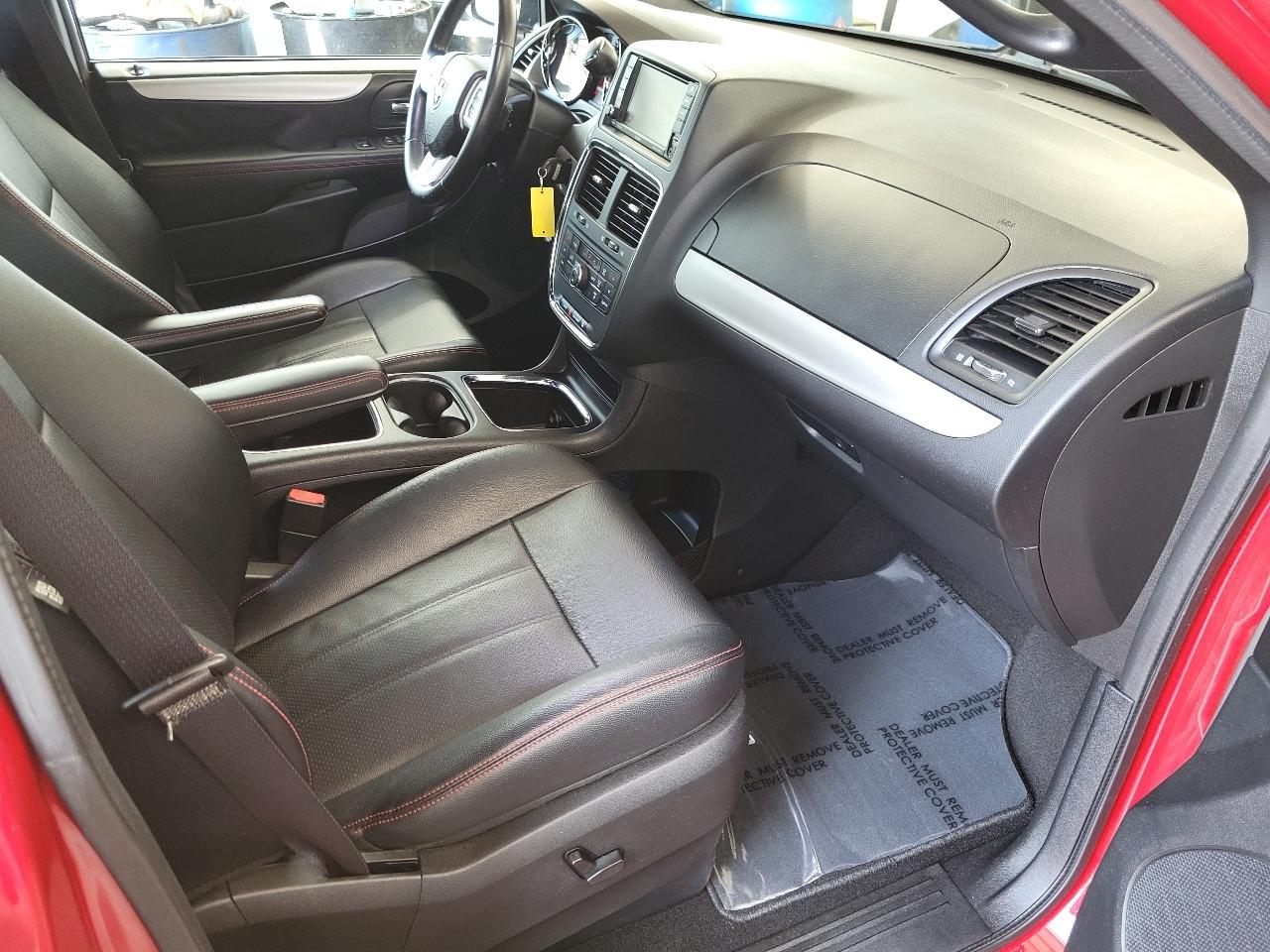 Dodge Grand Caravan 4dr Wgn R/T 2016