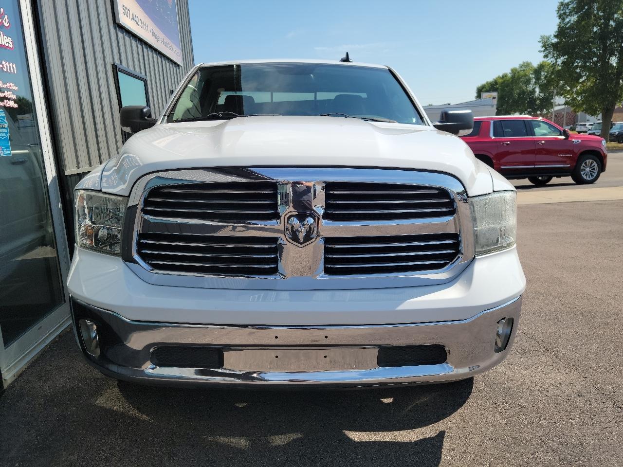 RAM 1500 2WD Reg Cab 120.5" Big Horn 2015