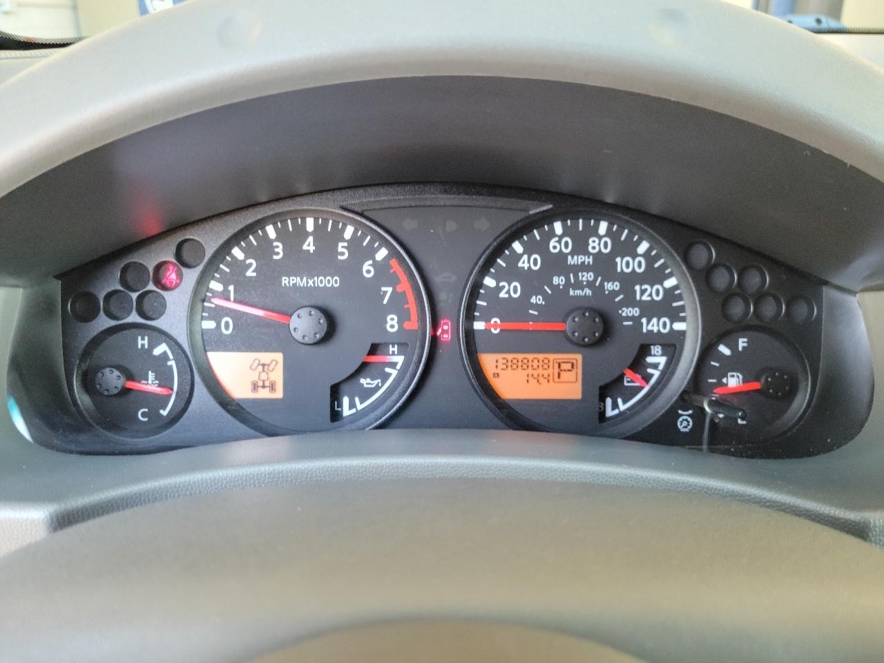 Nissan Frontier 4WD SE Crew Cab V6 Auto 2005