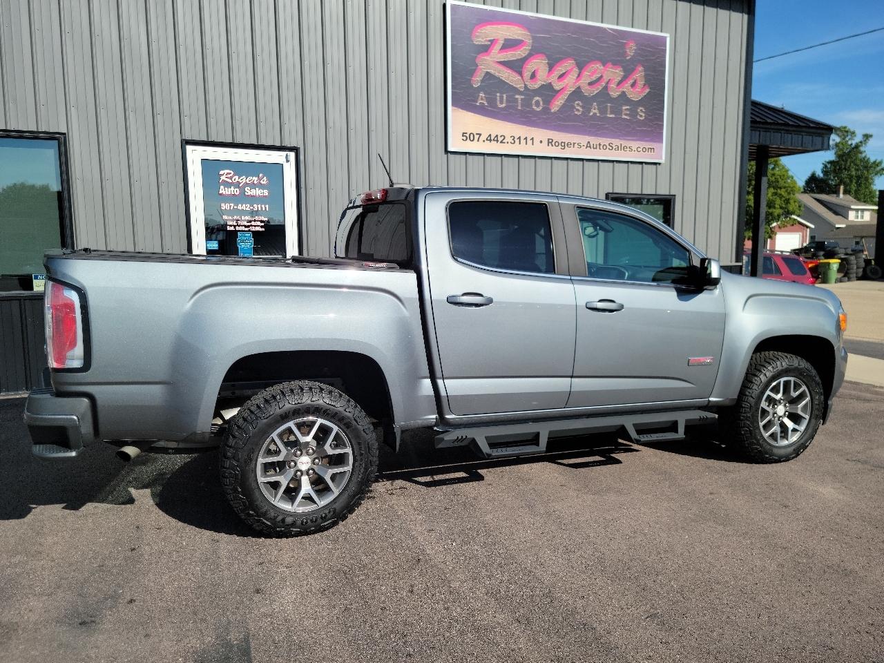GMC Canyon 4WD Crew Cab 128.3" All Terrain w/Cloth 2019