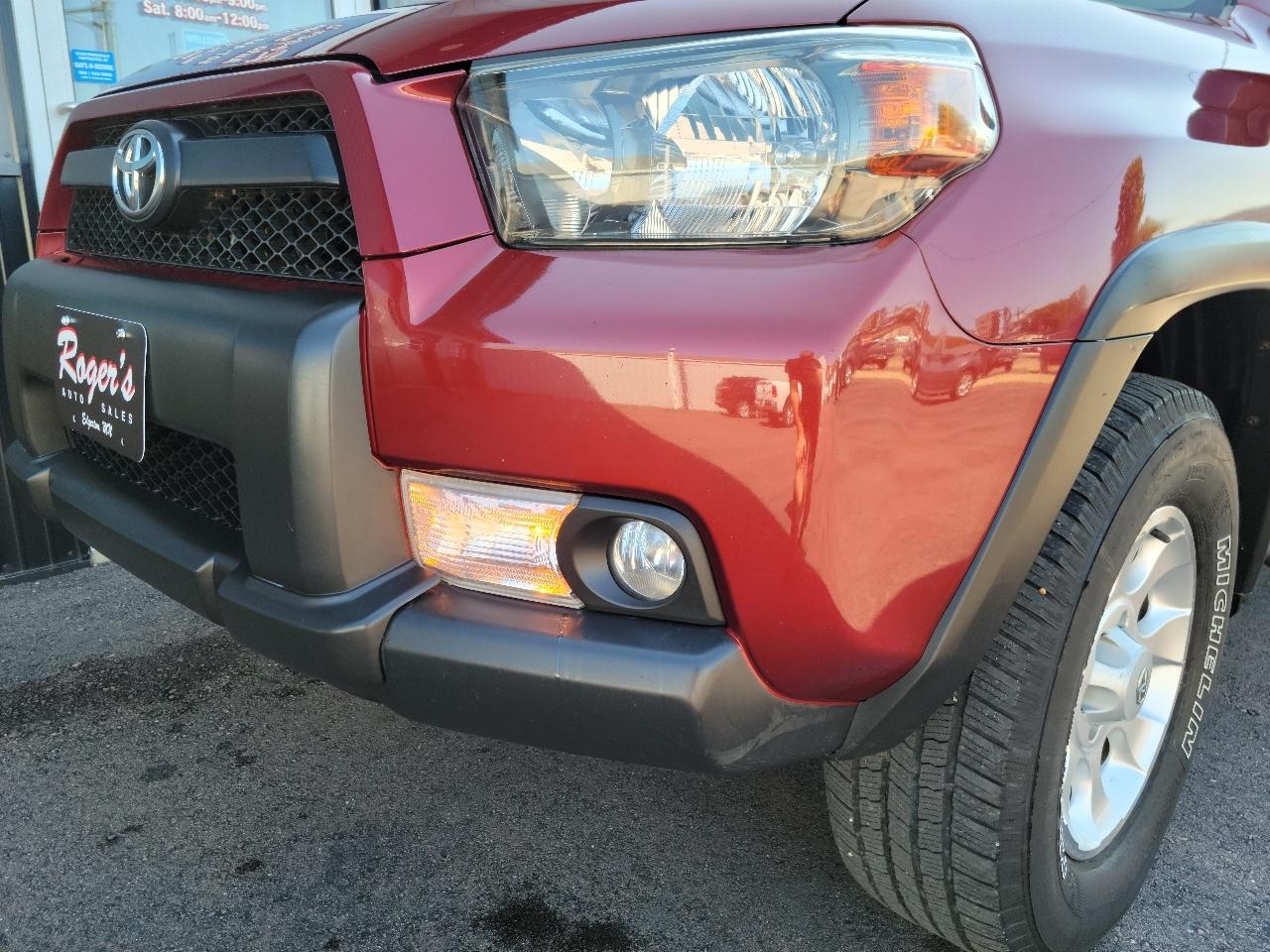 Toyota 4Runner Trail Edition 4D SUV 4X4 V6 2010