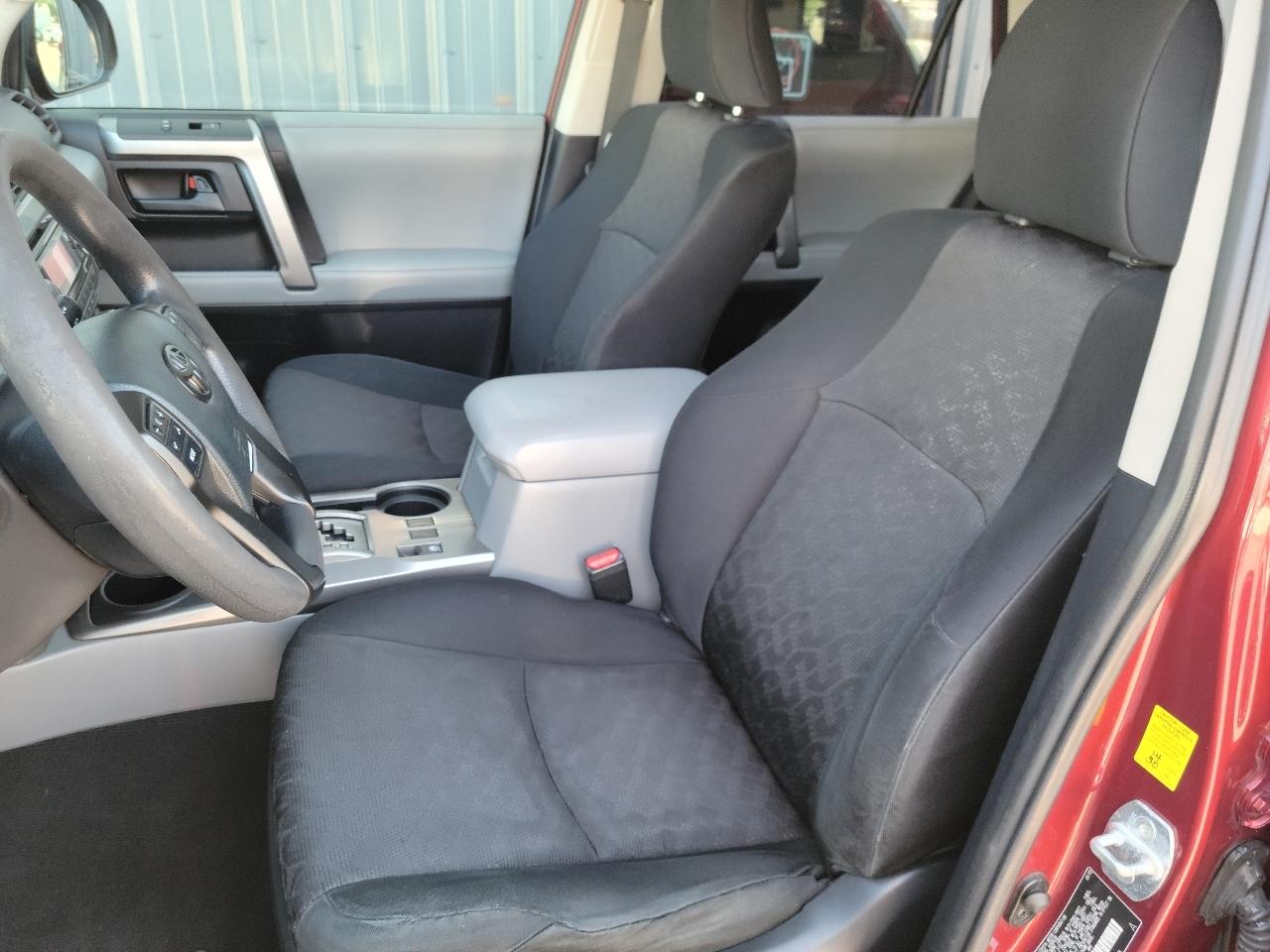 Toyota 4Runner Trail Edition 4D SUV 4X4 V6 2010