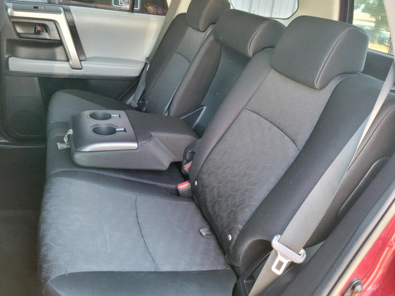 Toyota 4Runner Trail Edition 4D SUV 4X4 V6 2010