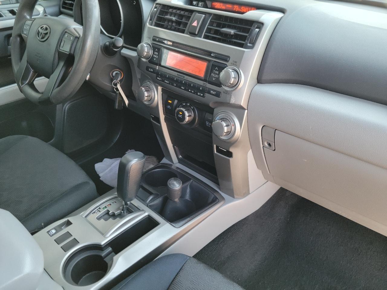 Toyota 4Runner Trail Edition 4D SUV 4X4 V6 2010