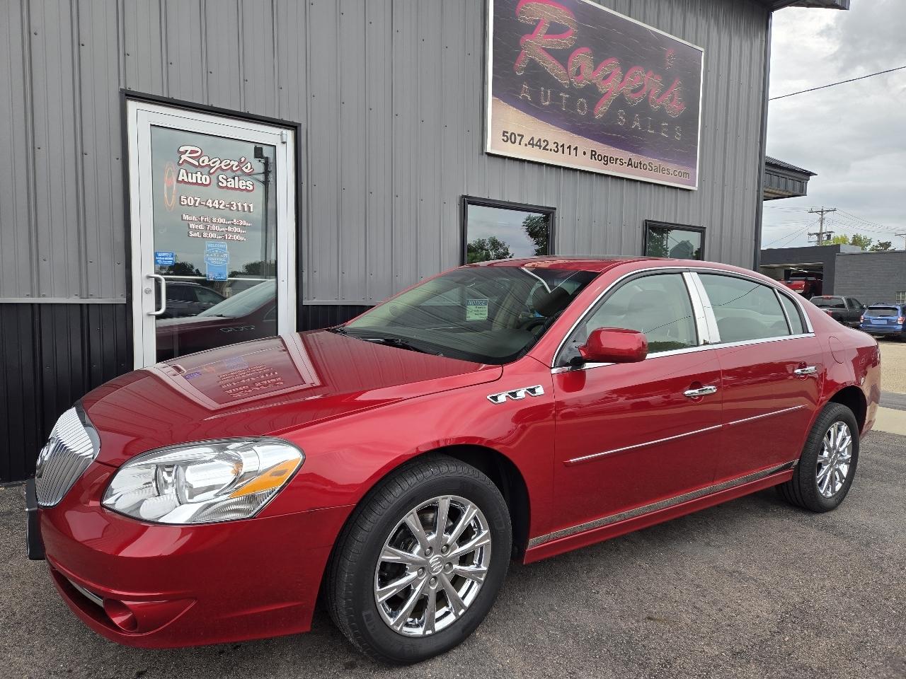 Buick Lucerne 4dr Sdn CXL Premium 2011