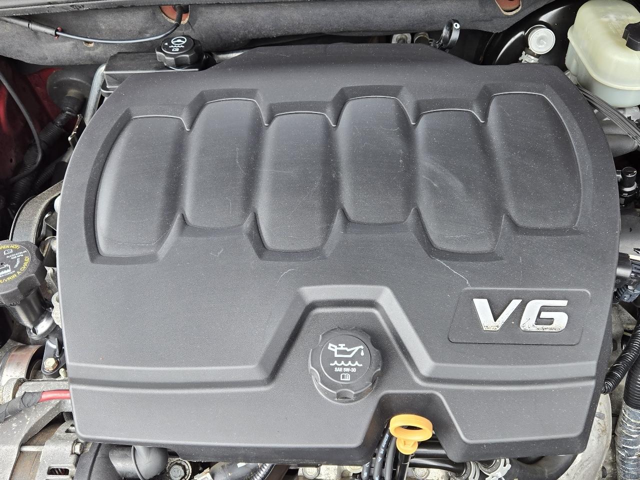 Buick Lucerne 4dr Sdn CXL Premium 2011