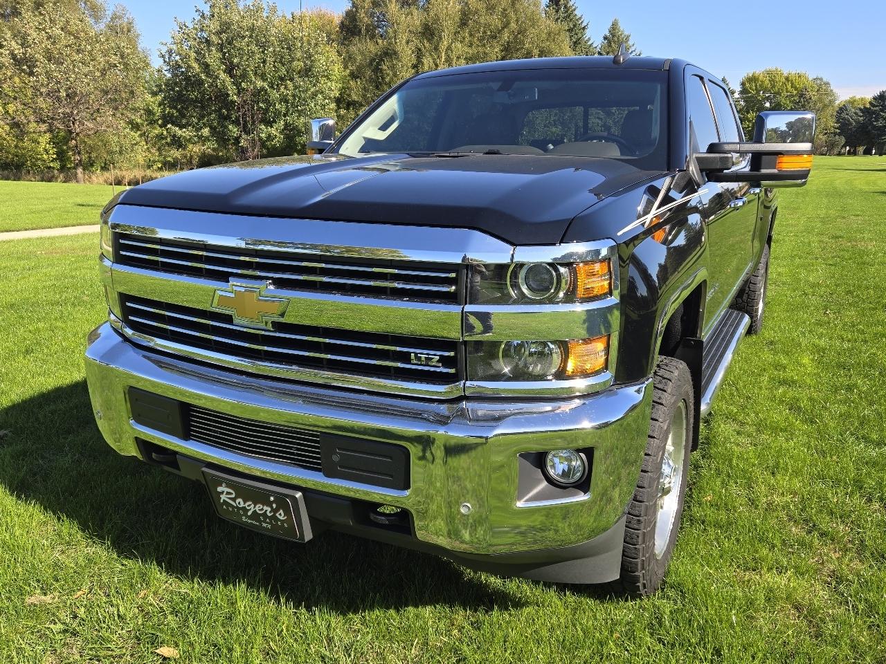 Chevrolet Silverado photo 40