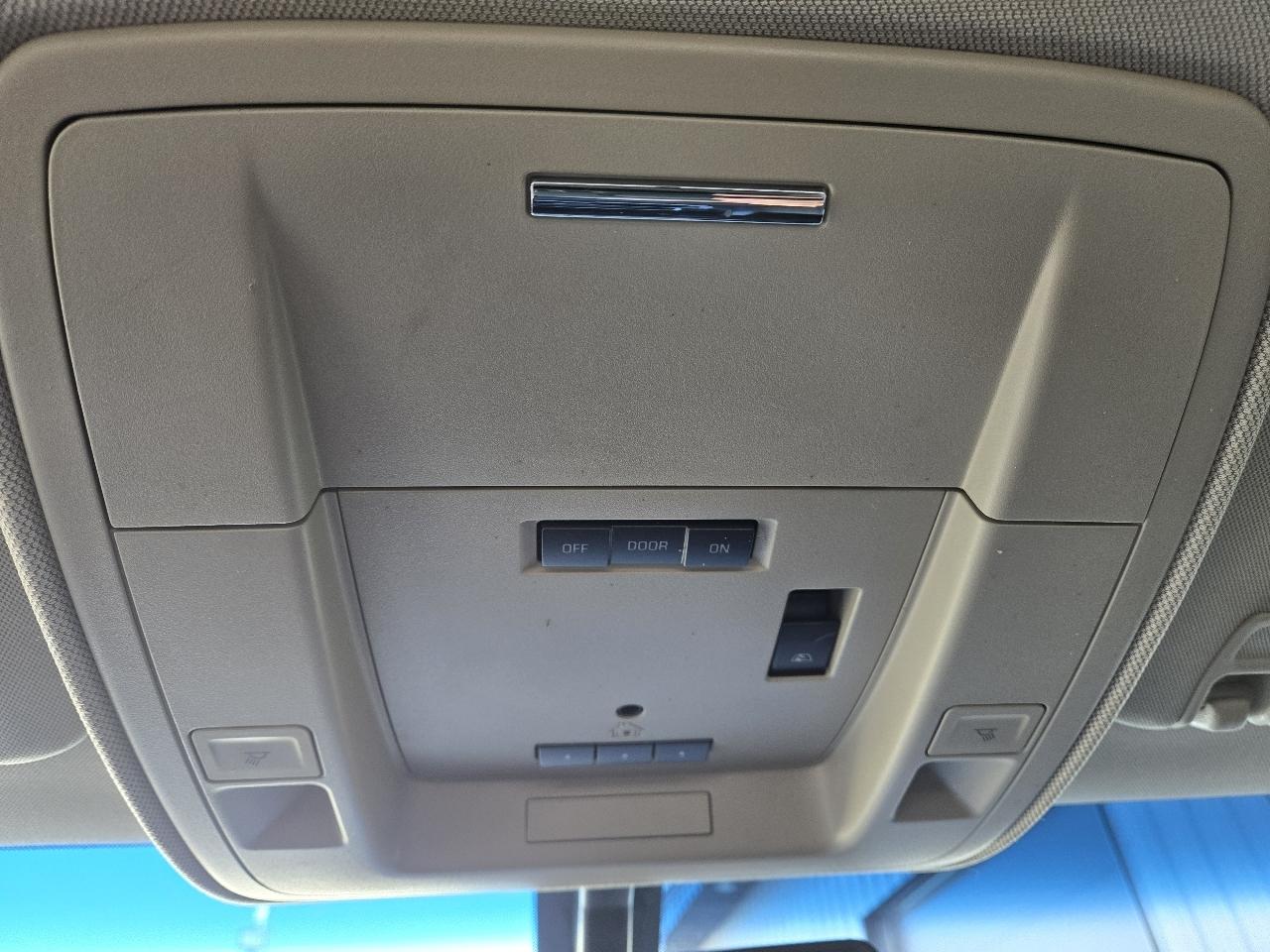Chevrolet Silverado photo 46