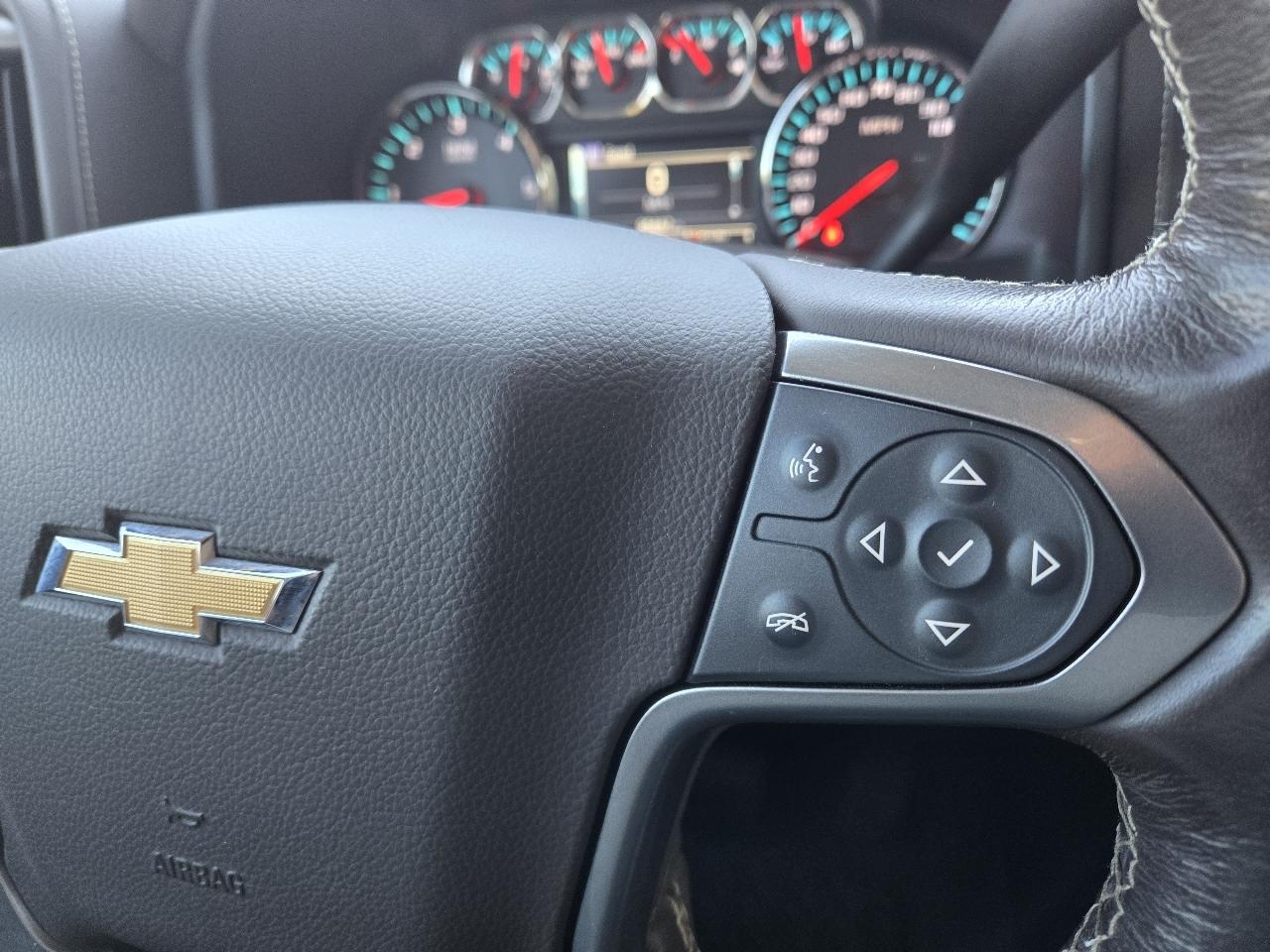 Chevrolet Silverado photo 29