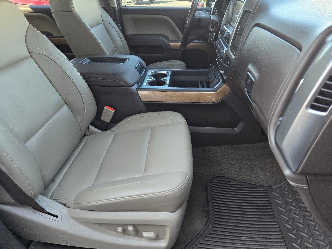 Chevrolet Silverado photo 9