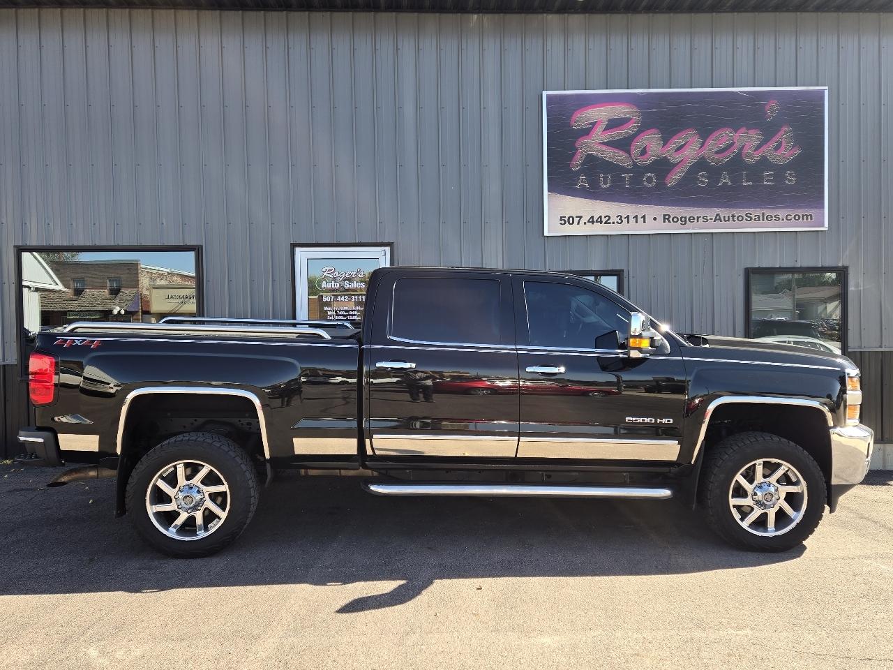 Chevrolet Silverado photo 4