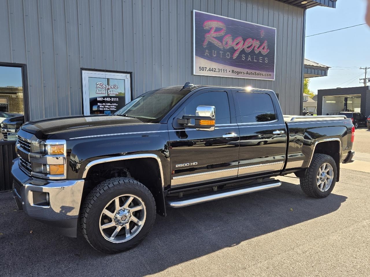 Chevrolet Silverado photo 6