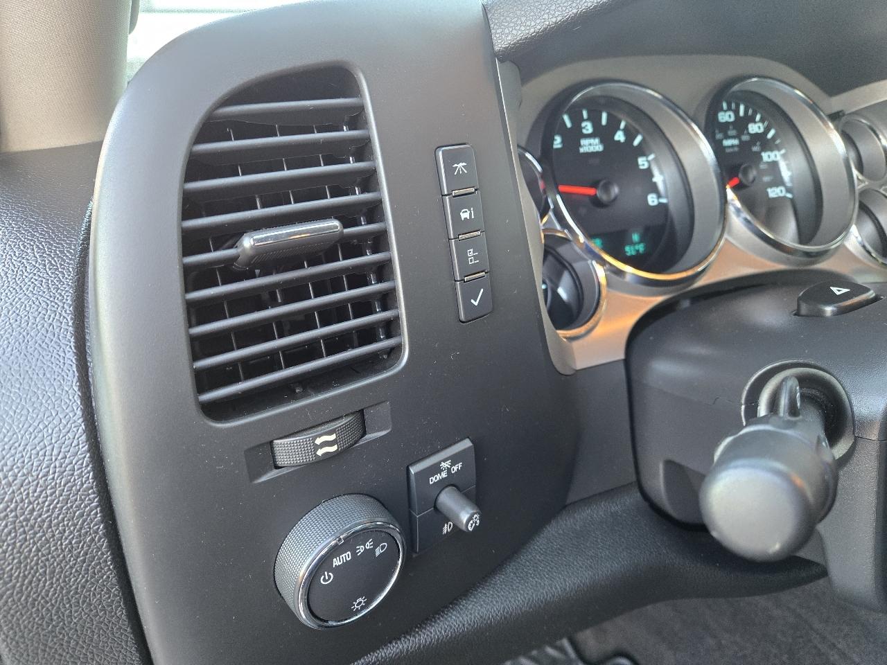 GMC Sierra 1500 4WD Crew Cab 143.5" SLE 2011