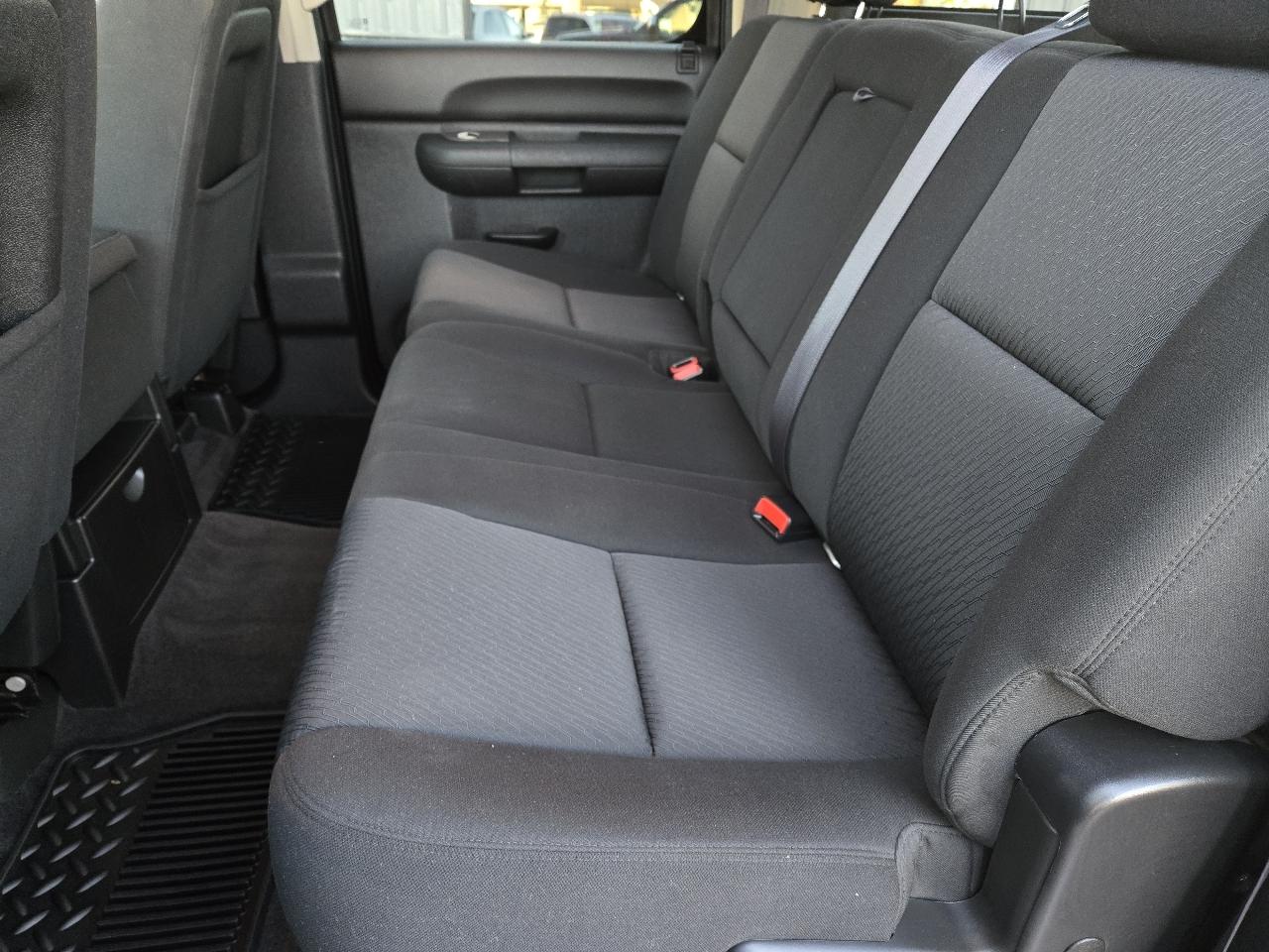 GMC Sierra 1500 4WD Crew Cab 143.5" SLE 2011