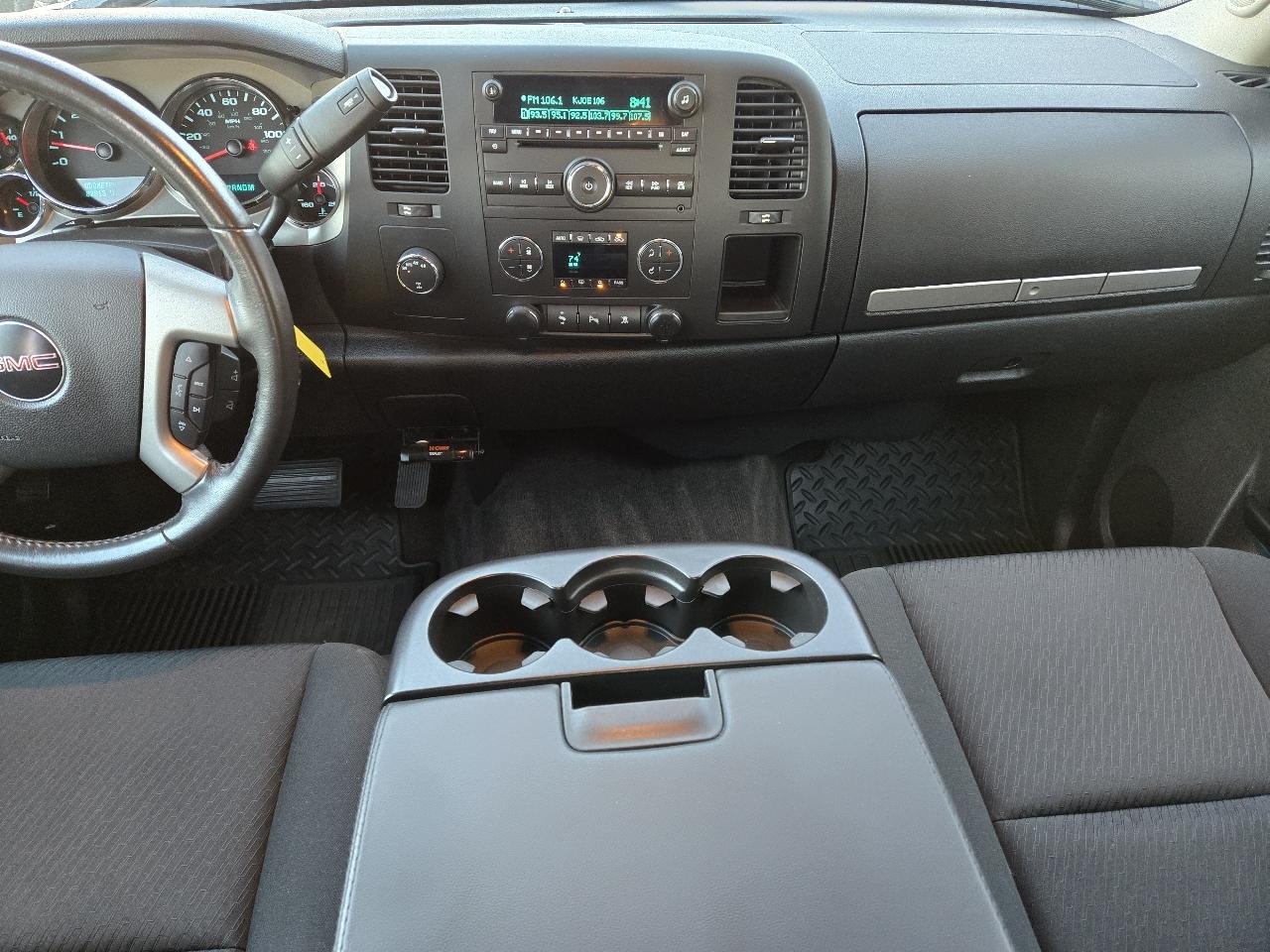 GMC Sierra 1500 4WD Crew Cab 143.5" SLE 2011