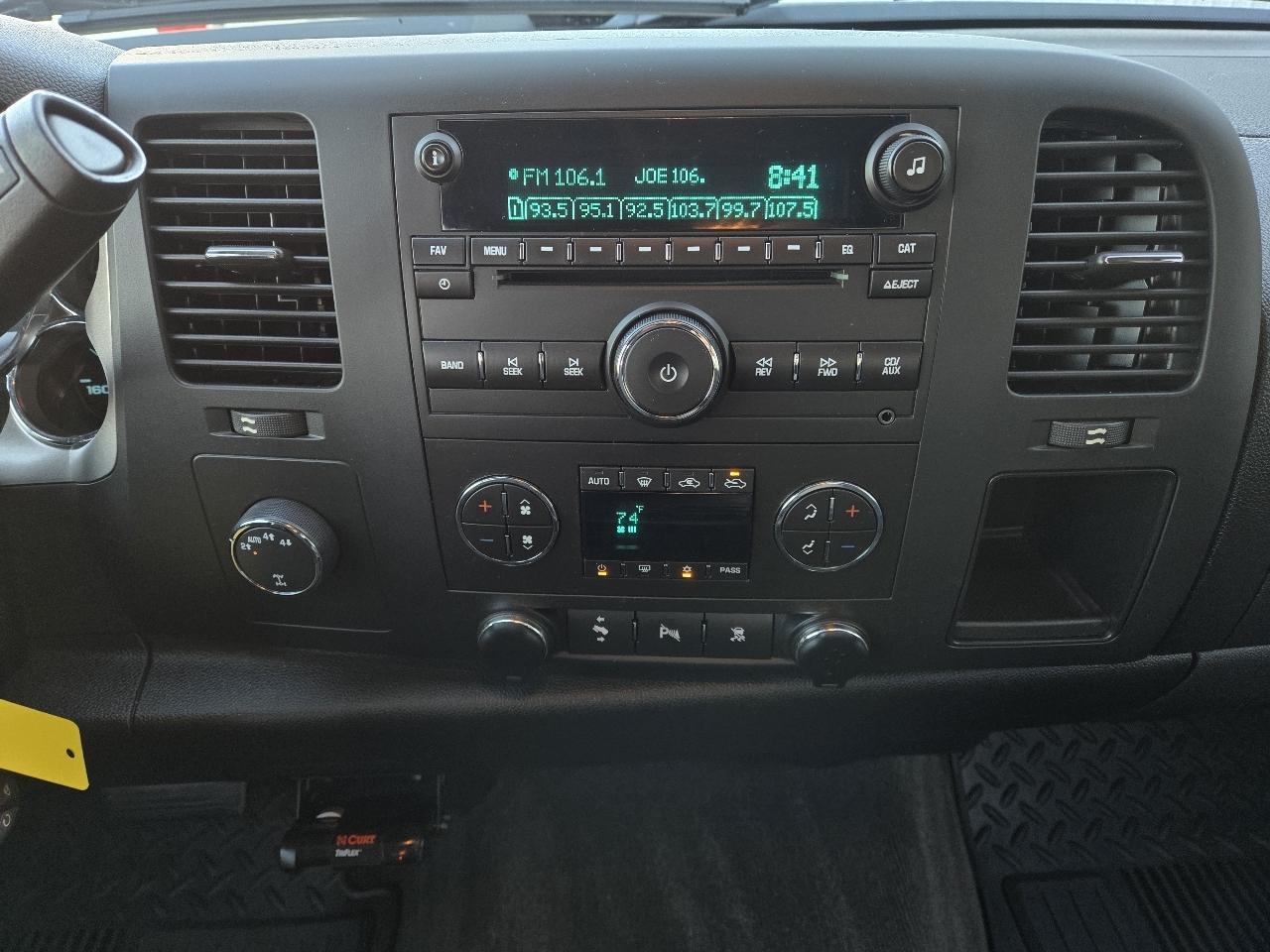 GMC Sierra 1500 4WD Crew Cab 143.5" SLE 2011