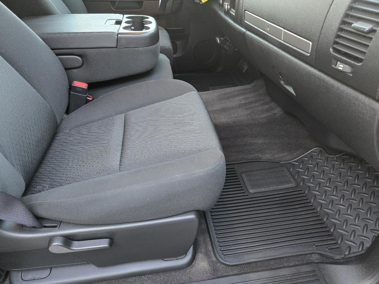 GMC Sierra 1500 4WD Crew Cab 143.5" SLE 2011