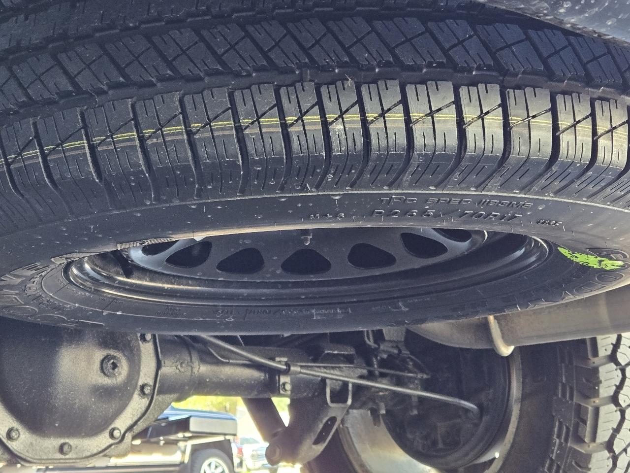 GMC Sierra 1500 4WD Crew Cab 143.5" SLE 2011