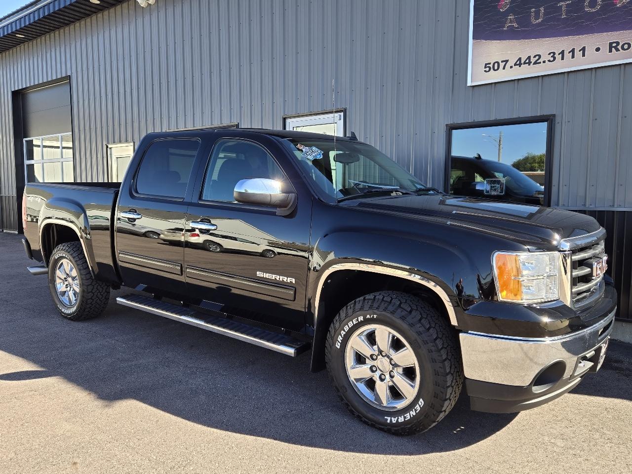 GMC Sierra 1500 4WD Crew Cab 143.5" SLE 2011