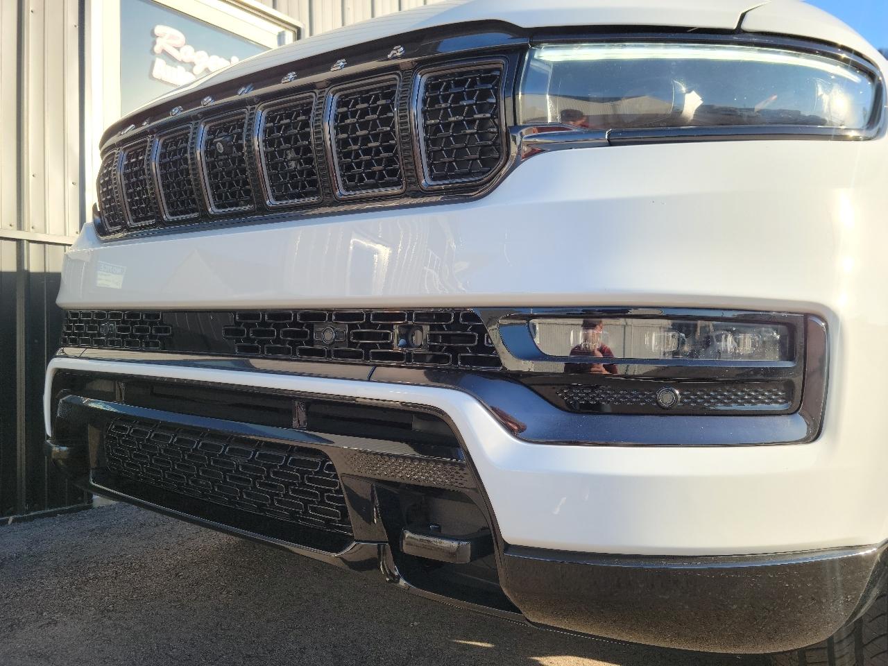 Jeep Grand Wagoneer L Series II Obsidian 4x4 2024