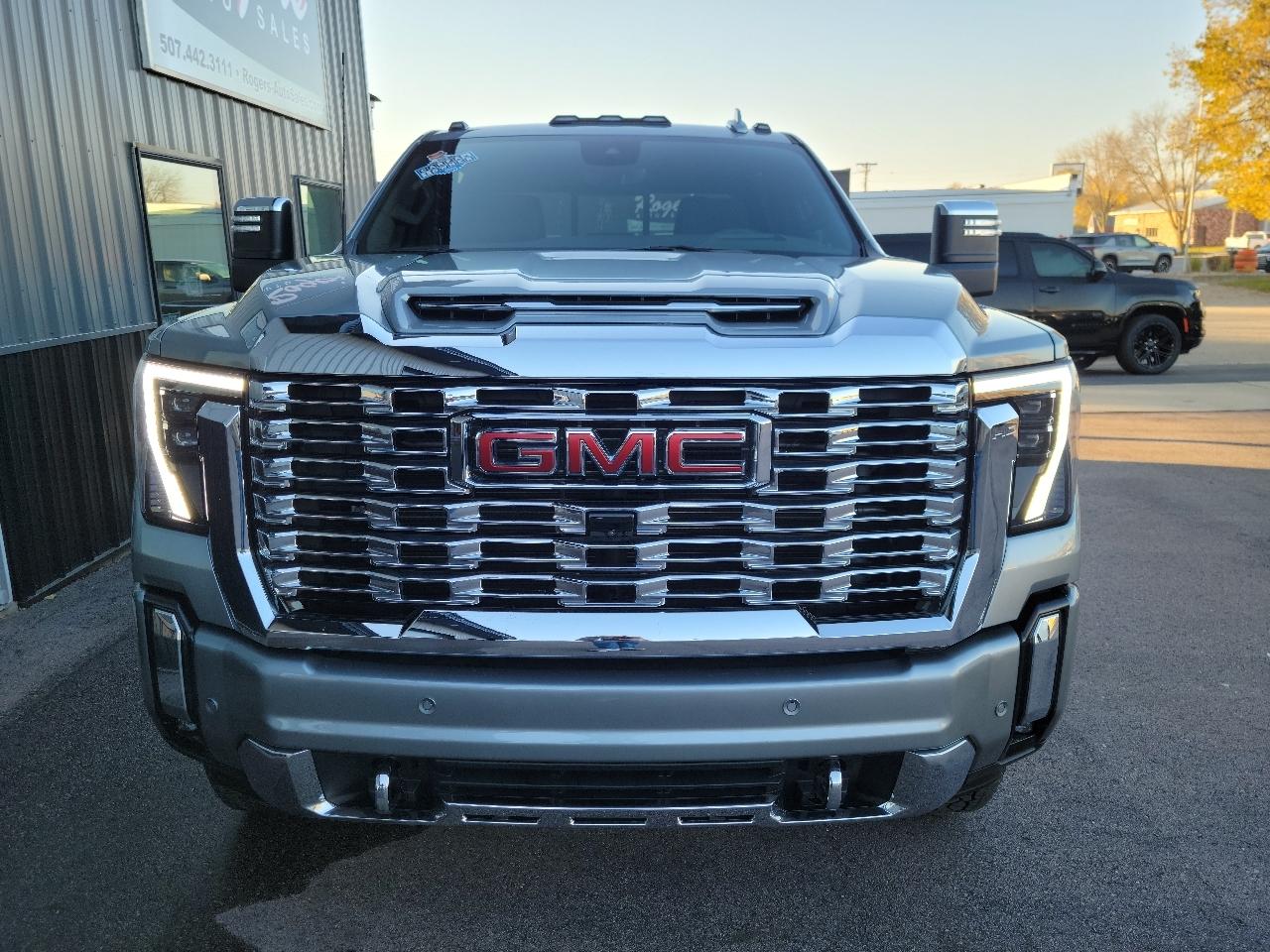 GMC Sierra 3500HD 4WD Crew Cab 159" Denali 2024