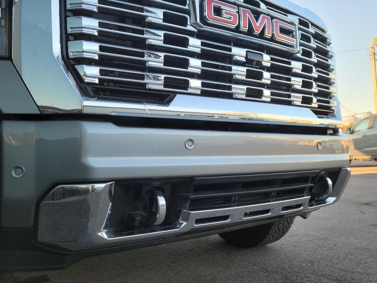 GMC Sierra 3500HD 4WD Crew Cab 159" Denali 2024