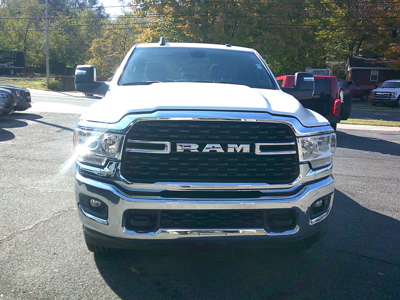 RAM 2500 Tradesman Crew Cab SWB 4WD 2024 RAM 2500 Tradesman Crew Cab SWB 4WD 2024