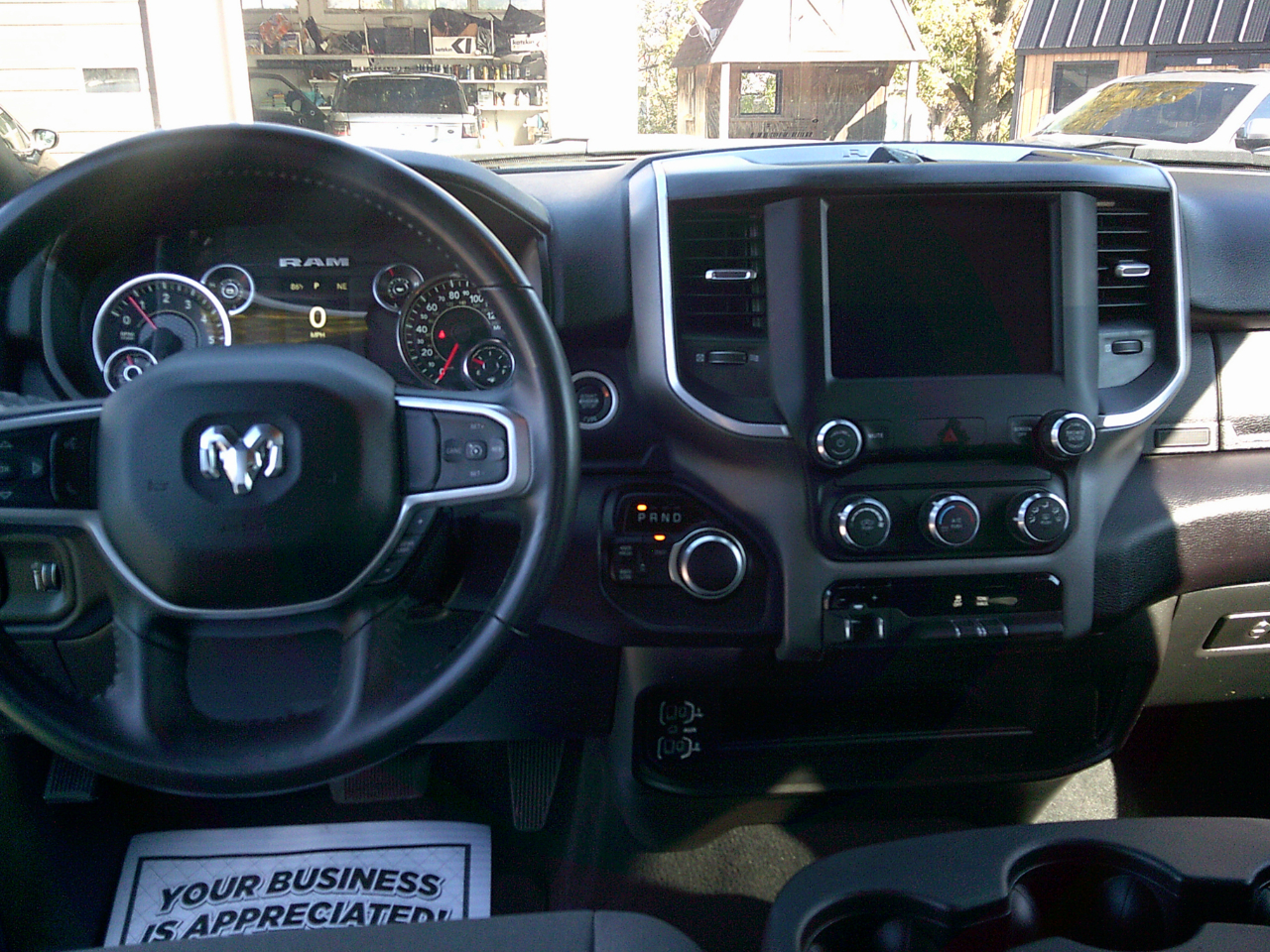 RAM 2500 Tradesman Crew Cab SWB 4WD 2024 RAM 2500 Tradesman Crew Cab SWB 4WD 2024