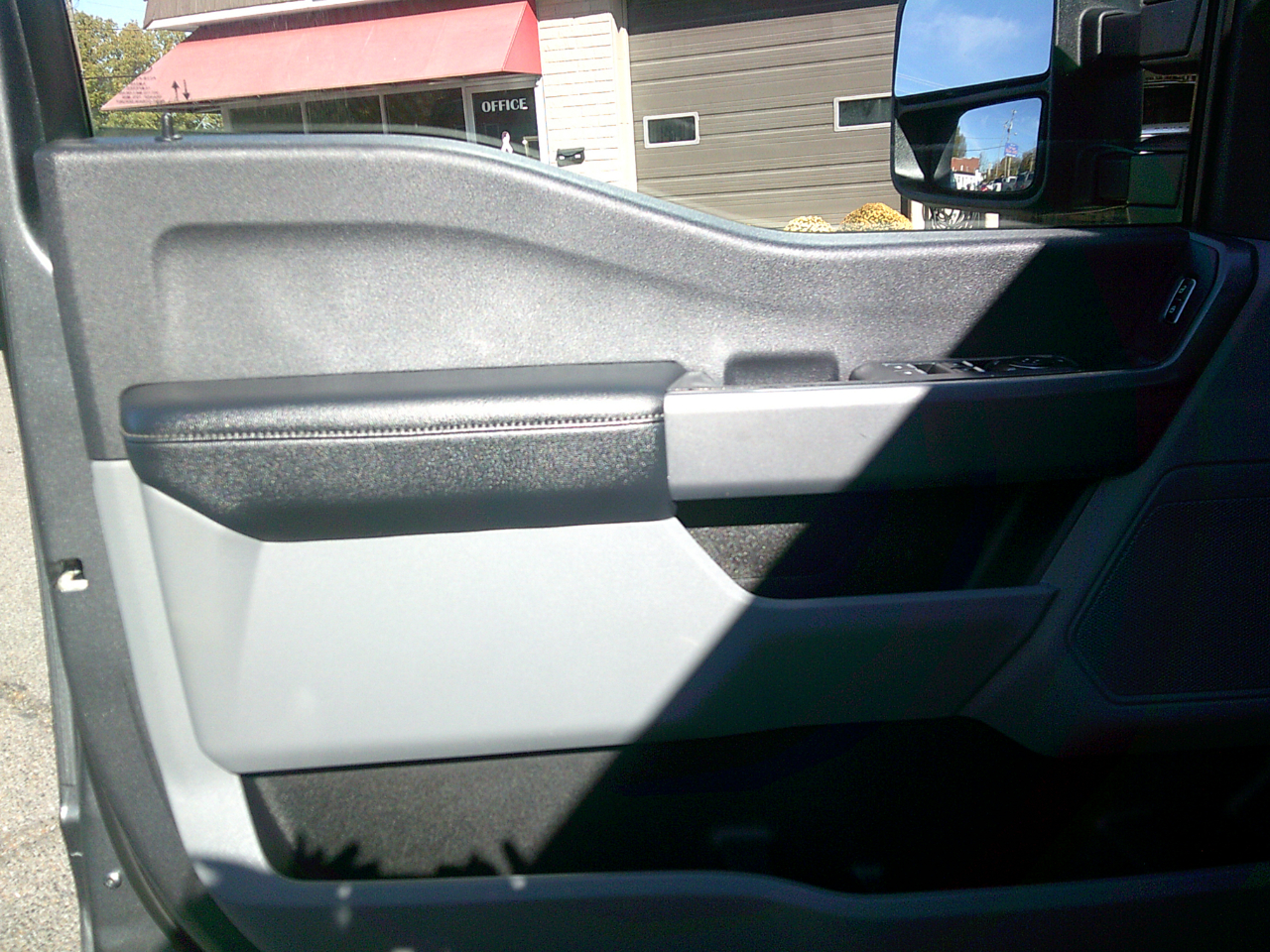 Ford F-250 SD XL Crew Cab 4WD 2023 Ford F-250 SD XL Crew Cab 4WD 2023