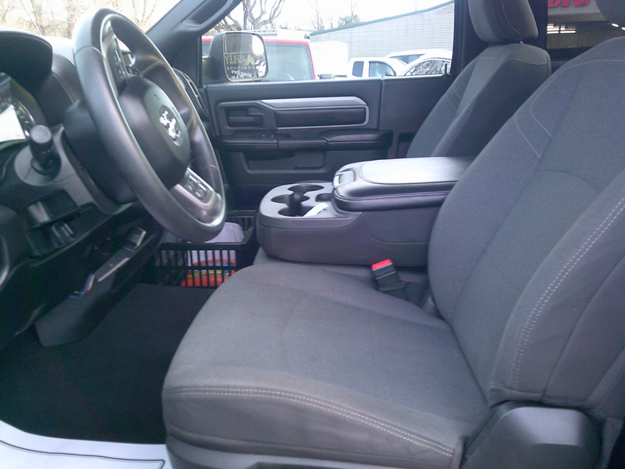 RAM 3500 Tradesman Regular Cab 4WD DRW 2022