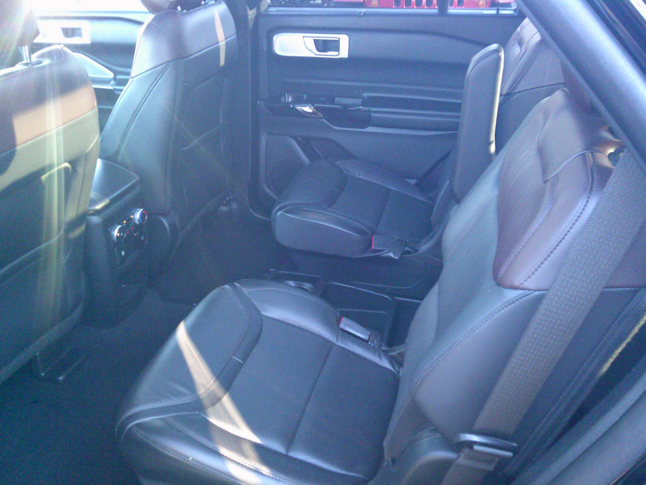 Ford Explorer Platinum AWD 2021