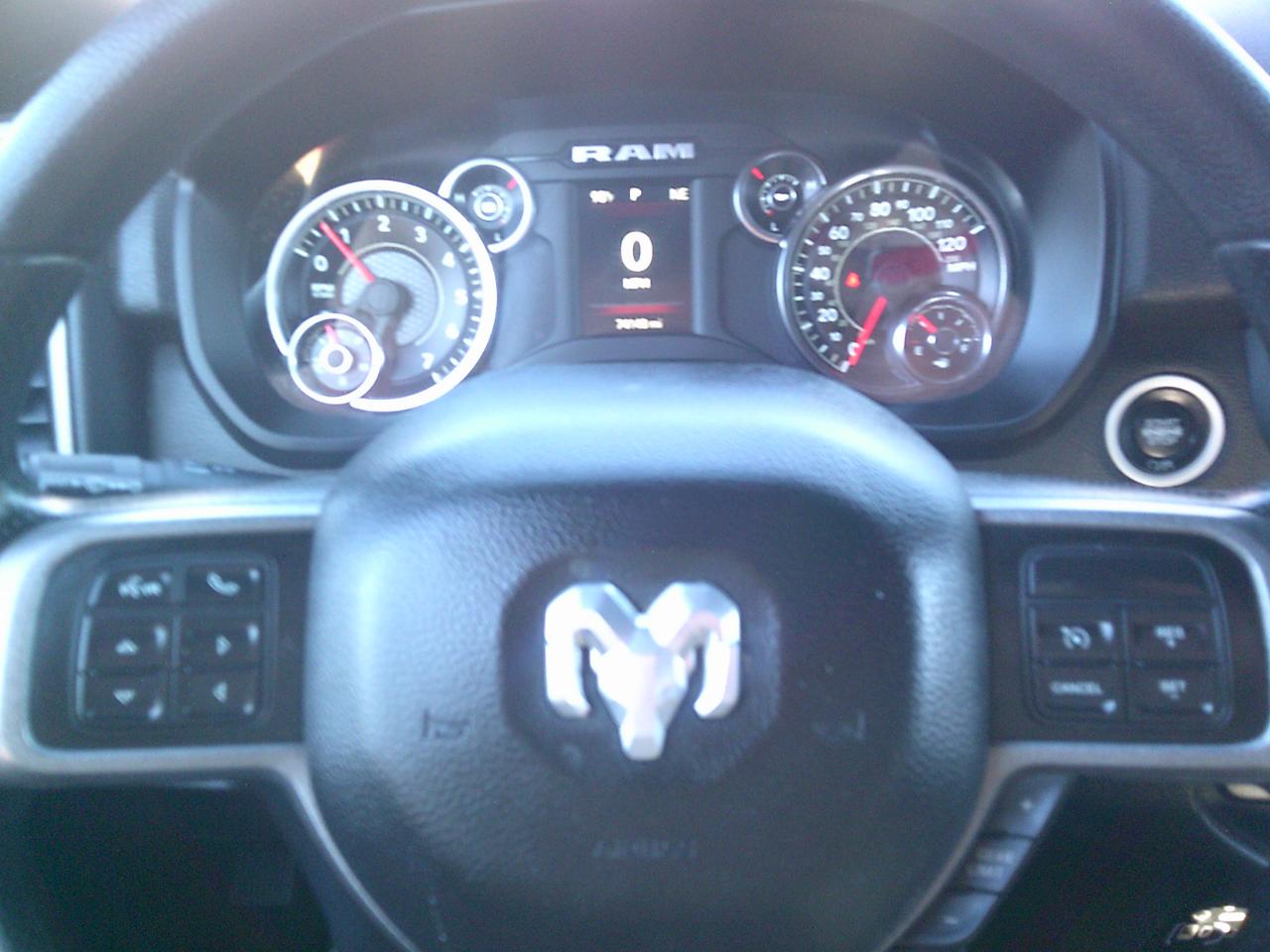 RAM 2500 Tradesman Crew Cab LWB 2WD 2021