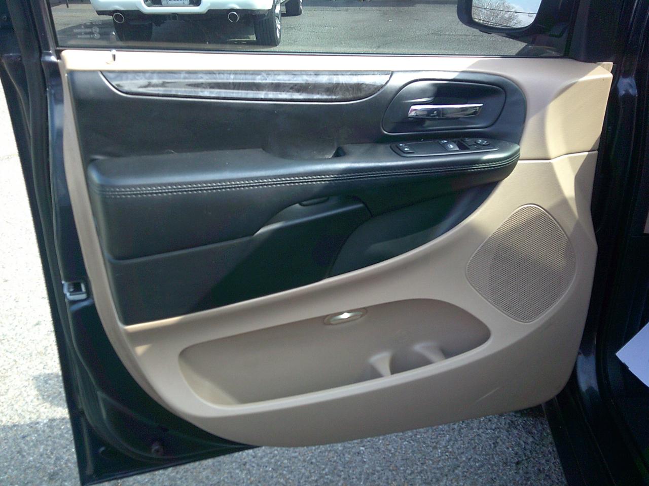 Dodge Grand Caravan SE 2014