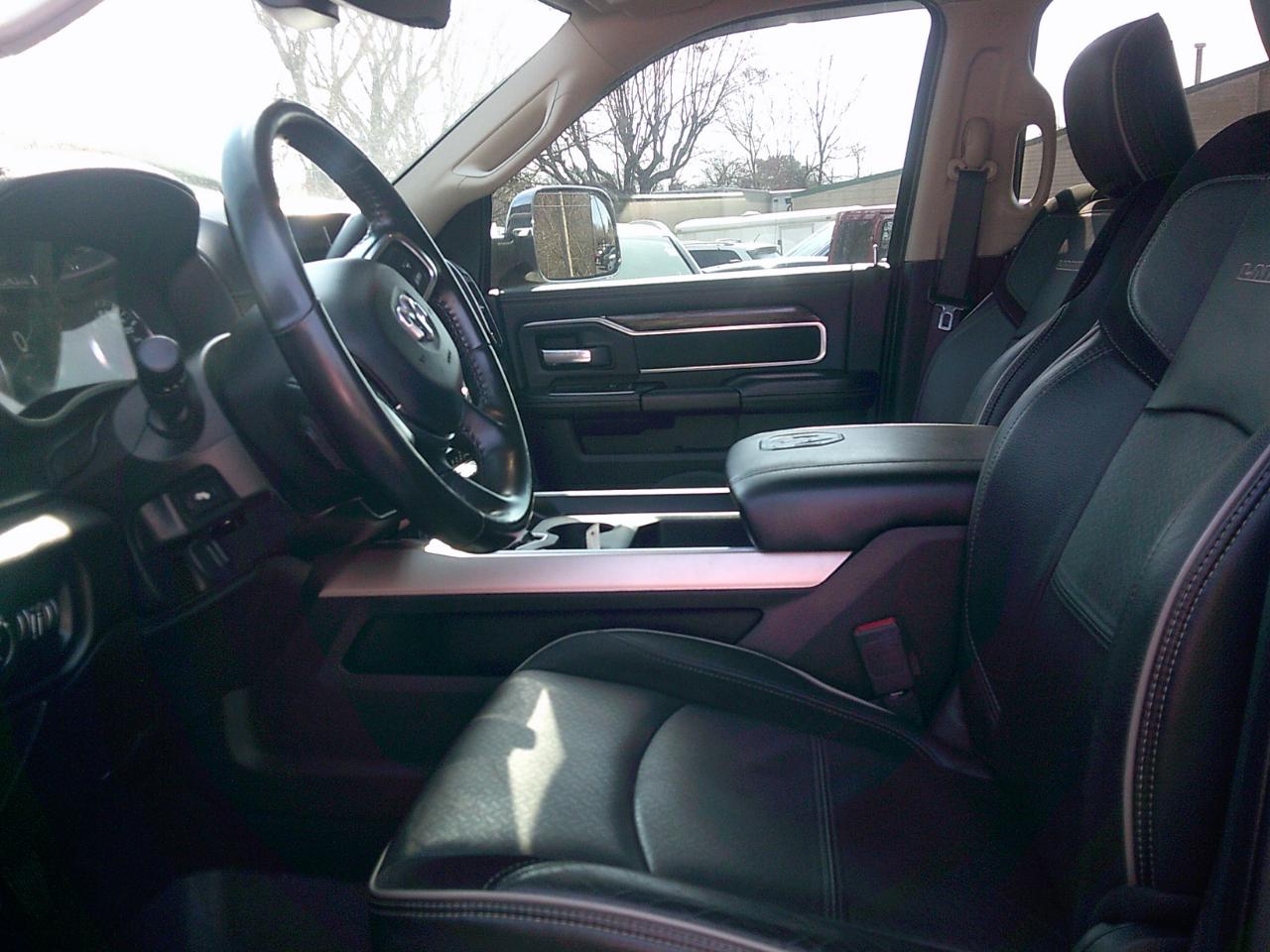 RAM 2500 Laramie Crew Cab SWB 4WD 2021