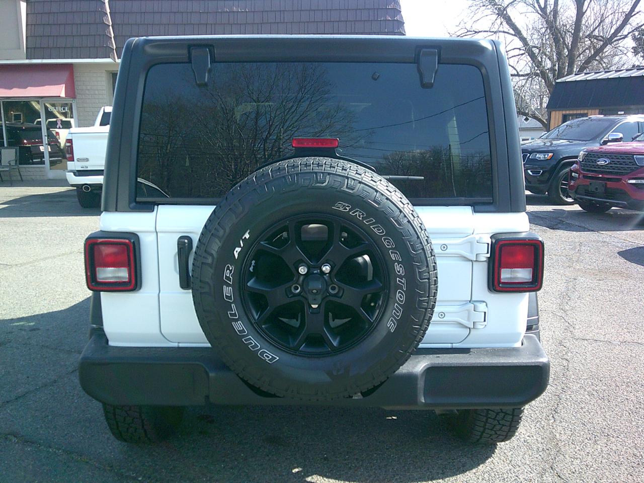 Jeep Wrangler Unlimited Sport 2021