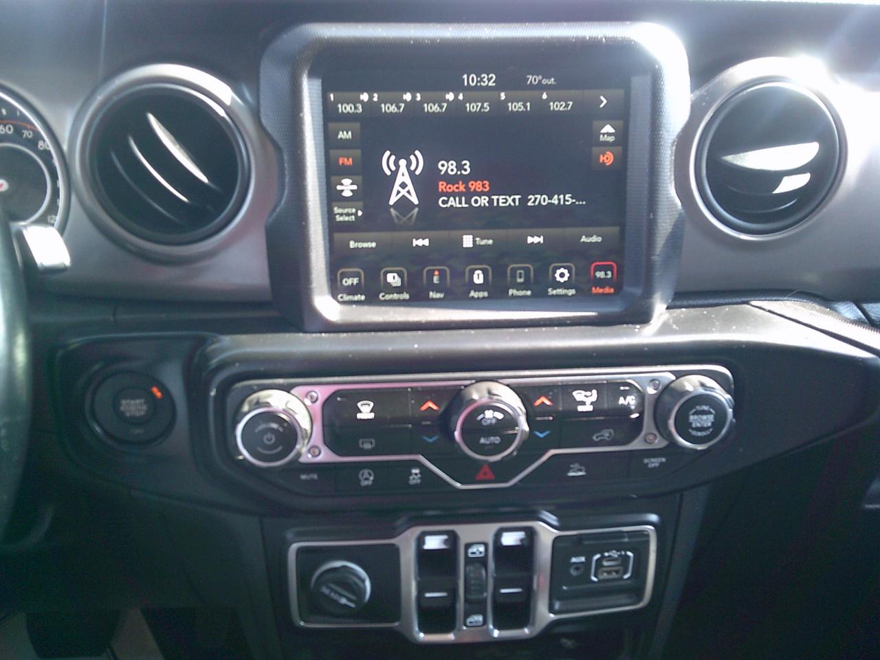 Jeep Wrangler Unlimited Sport 2021