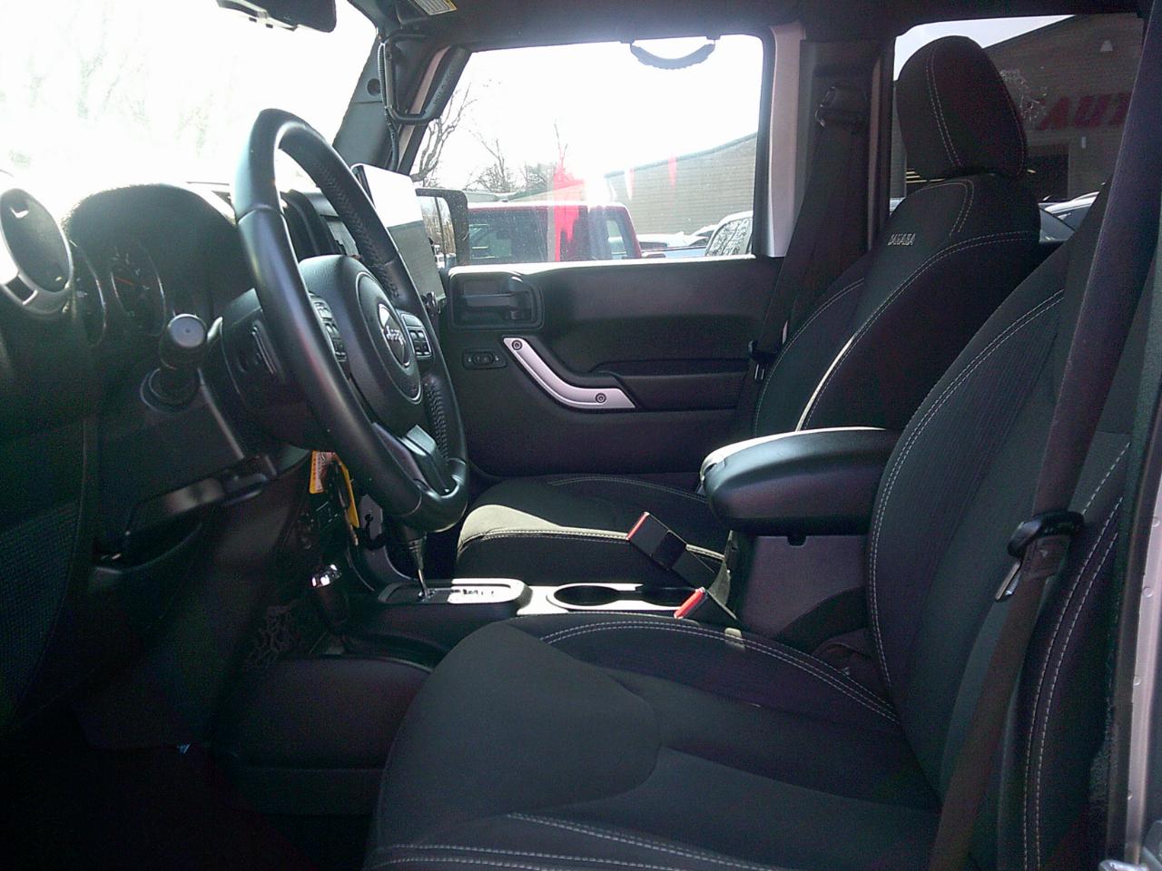 Jeep Wrangler Unlimited Sahara 4WD 2016