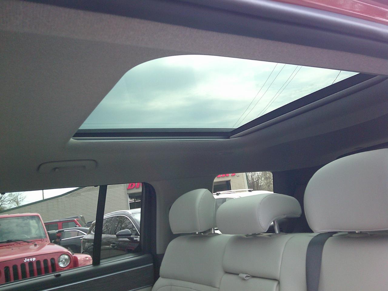 Hyundai Santa Fe Limited 2024