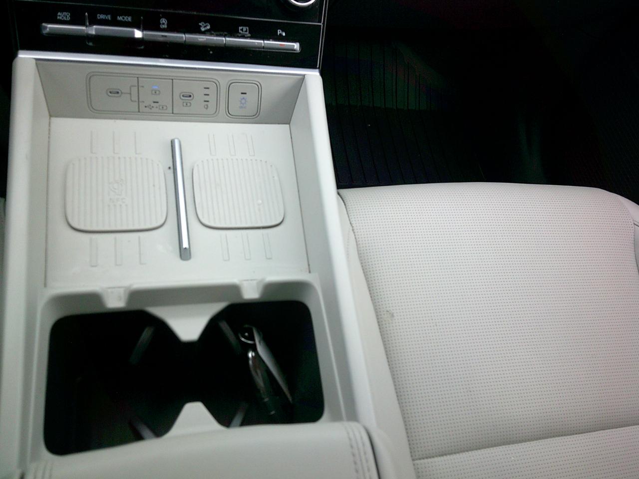 Hyundai Santa Fe Limited 2024