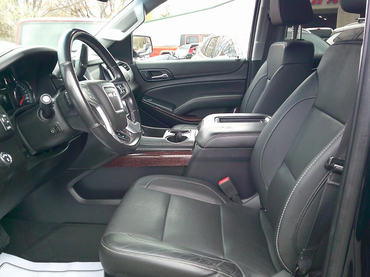 GMC Yukon XL SLT 4WD 2019