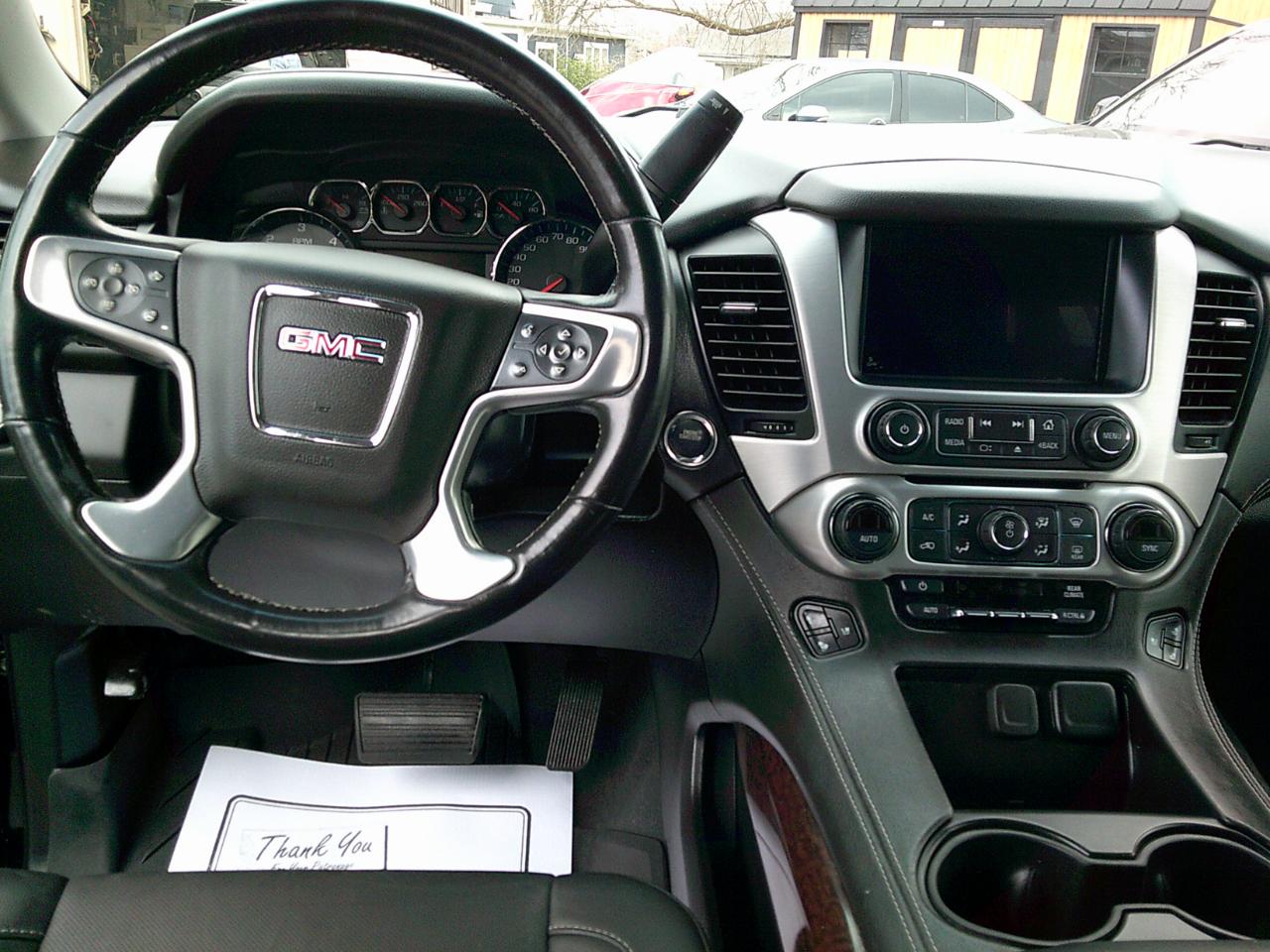 GMC Yukon XL SLT 4WD 2019