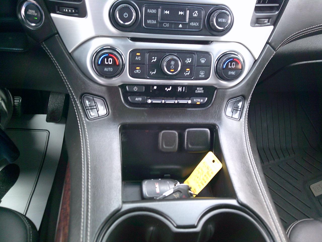 GMC Yukon XL SLT 4WD 2019