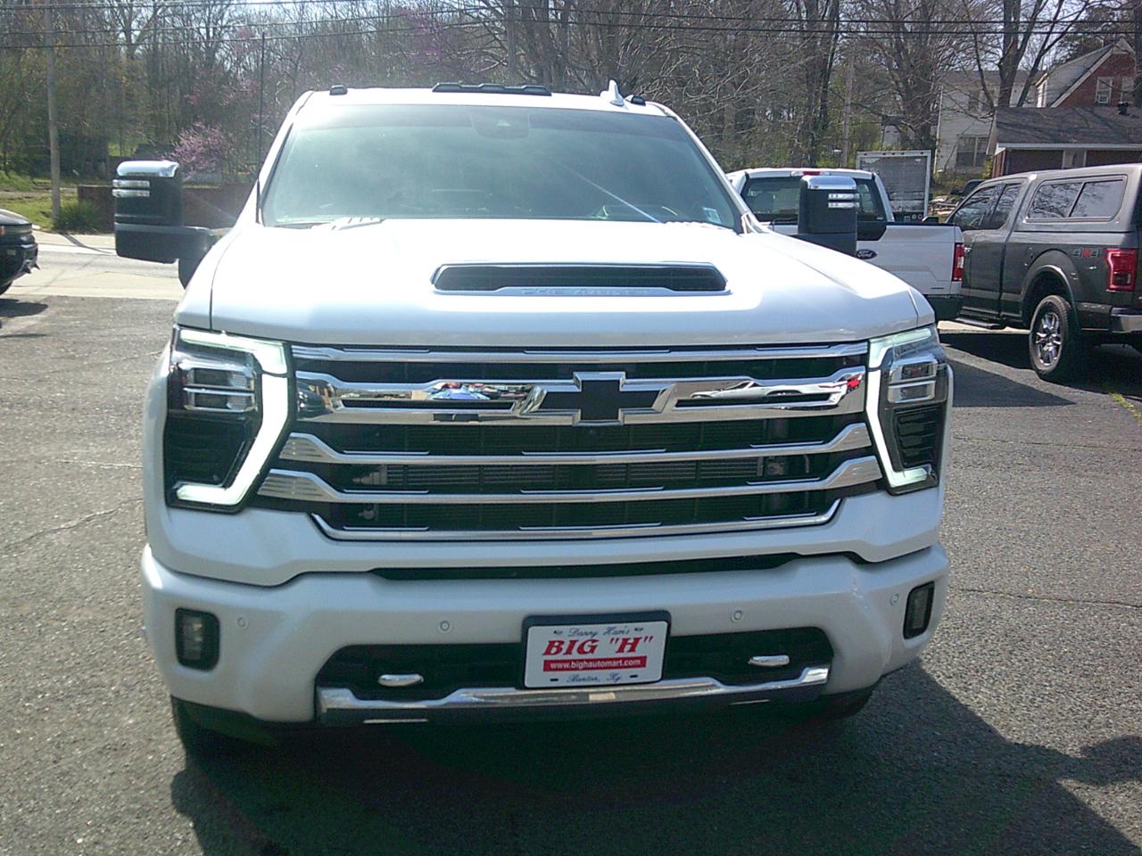 Chevrolet Silverado 3500HD High Country Crew Cab 4WD 2025