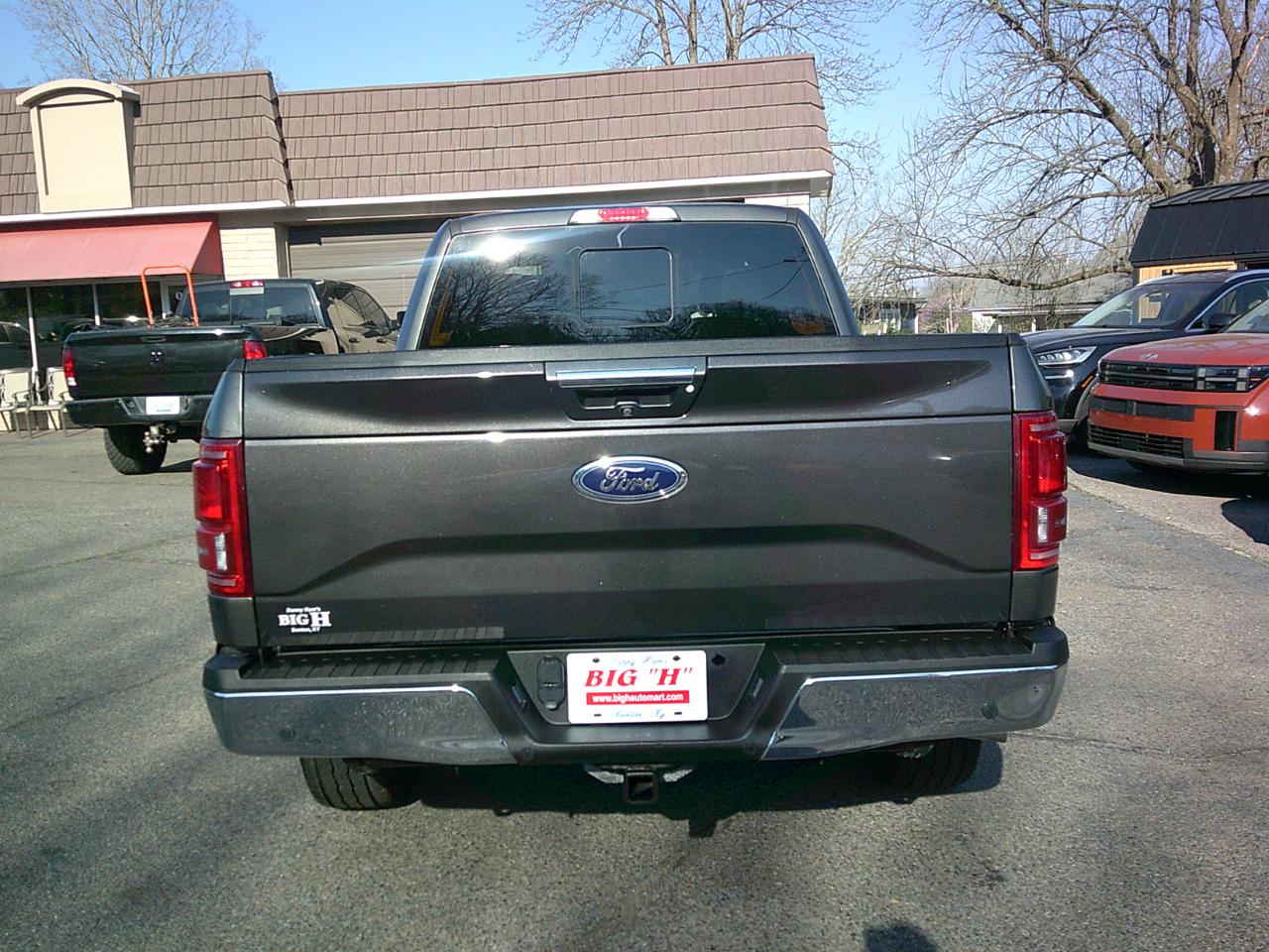 Ford F-150 Lariat SuperCab 8-ft. 4WD 2017